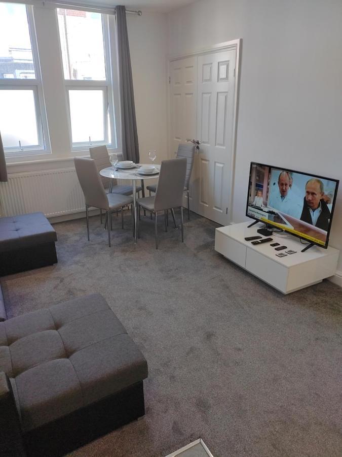 Top Quality Modern Southsea Garden Apartment Sleeps 4 People Portsmouth Exterior photo